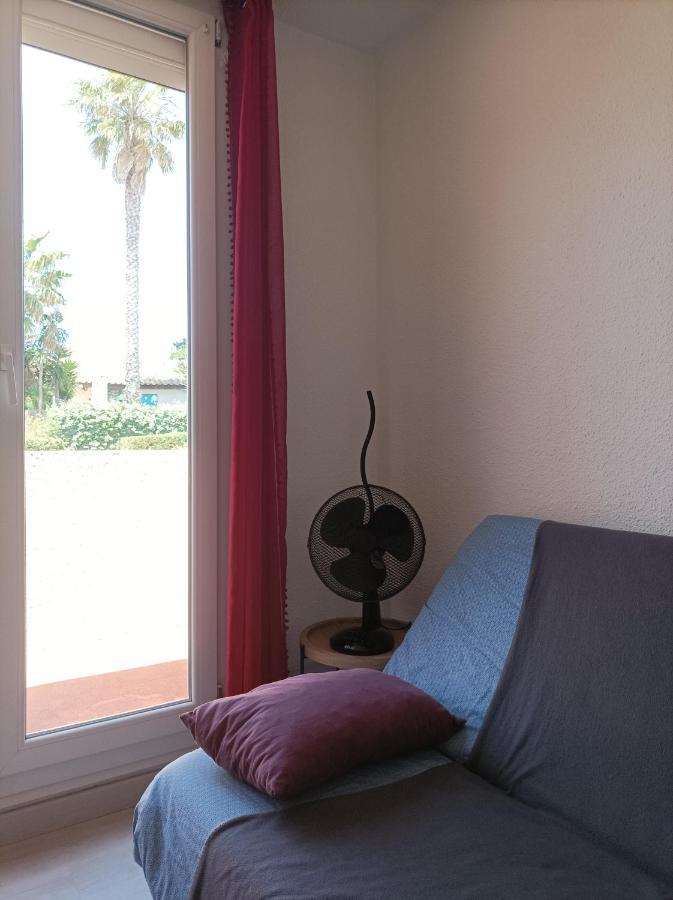 Lara 2 - T2 Balcon Piscine Lit Double & Clic-Clac Parking Pres Du Centre-Port Et Ile Loisirs Agde Exterior foto